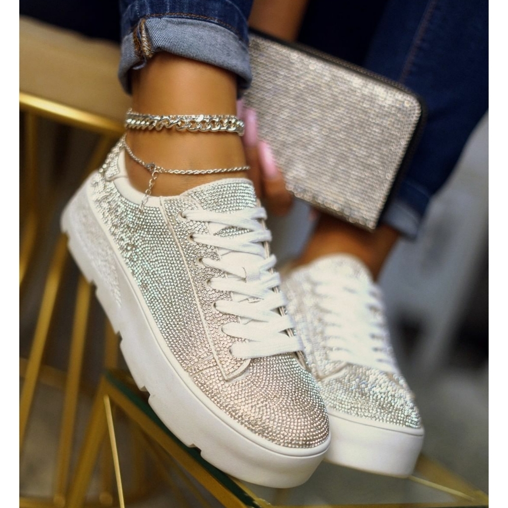 𝙇𝙖𝙨𝙩 𝙎𝙞𝙯 10 🎥Diamante Platform - WHITE - Picture 7 of 9